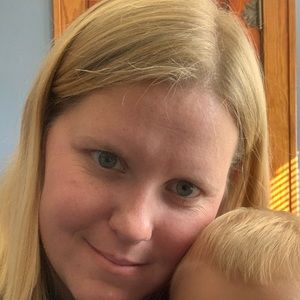 Meet your Posher, Alecia